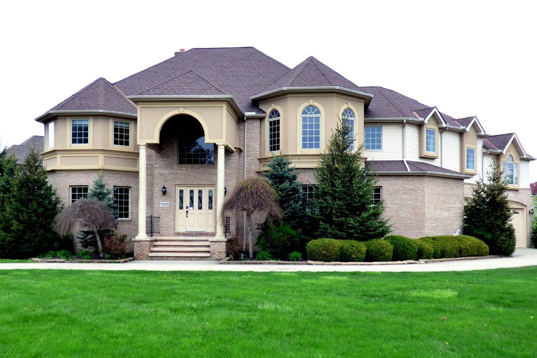 Single Family Homes at Signature of Solon 7315 Royal Portrush Drive Solon, Ohio 44139 United States